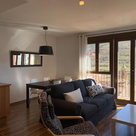 Fabuloso Apartamento En Camarena De La Sierra  Exterior foto