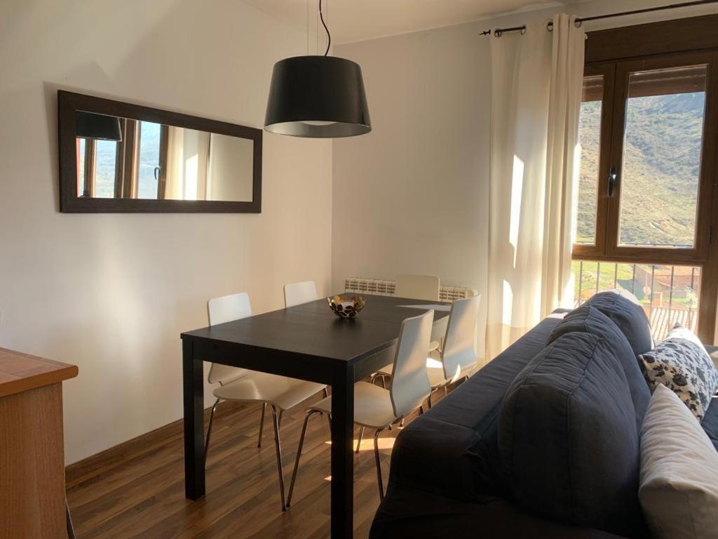 Fabuloso Apartamento En Camarena De La Sierra  Exterior foto